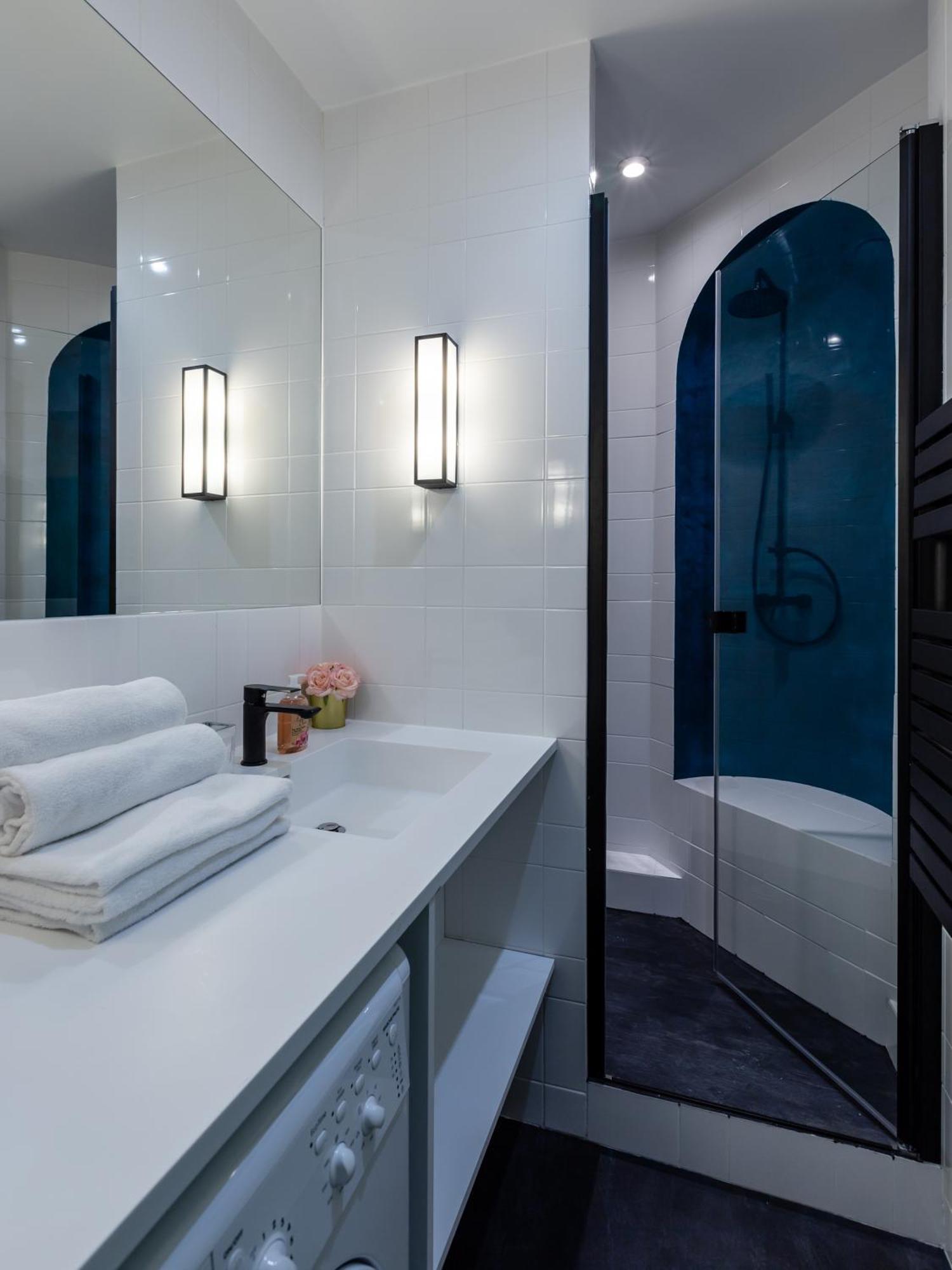 Luxury 2 Bedroom - Louvre&champs Elysees Paris
